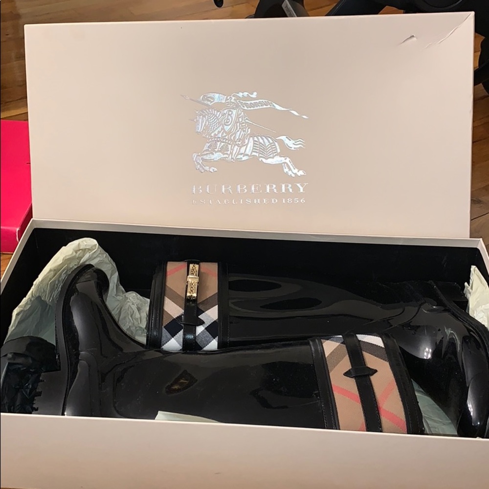 Burberry rain boots